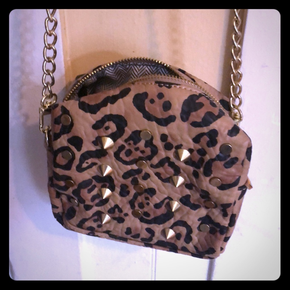Leopard Steve Madden cross body purse
